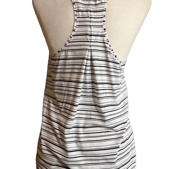 Lululemon striped tank top - Picture 4 of 7